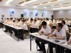 商學(xué)院2019第四期團(tuán)隊(duì)特訓(xùn)營(yíng)圓滿收官！